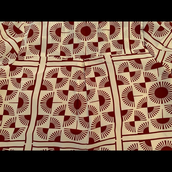 STONE COLD FOX Fan print top - Picture 8 of 9